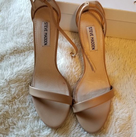 Steve Madden Stilettos - Picture 2 of 11